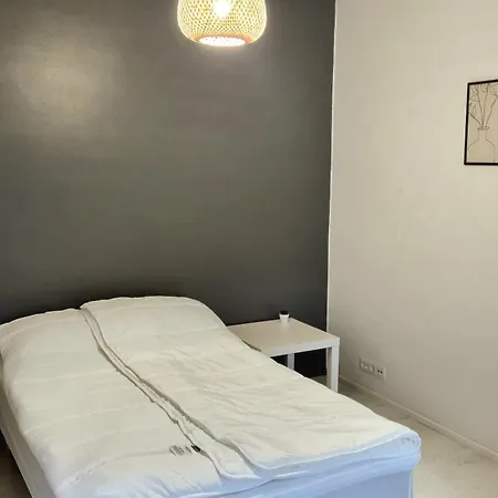 アパート Renovated 2 Bedroom Aparment ロヴァニエミ