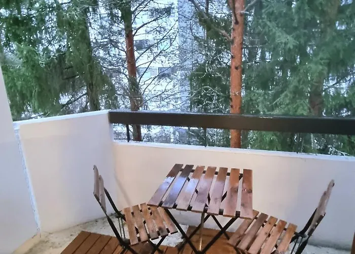 Renovated 2 Bedroom Aparment Appartamento *