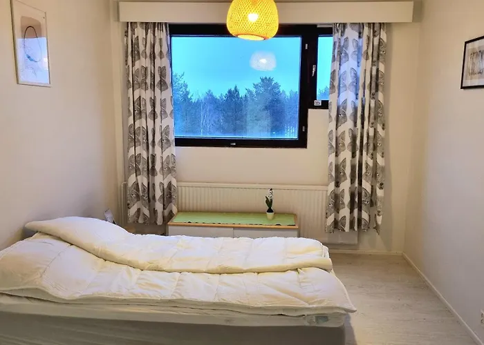 Renovated 2 Bedroom Aparment Appartamento *